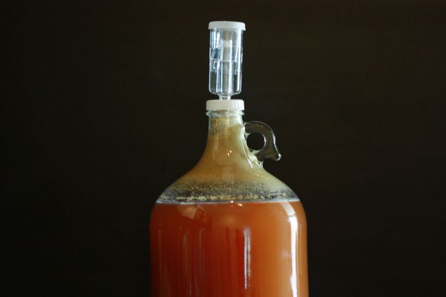 A Fermentation Glass Jar - Manual Homebrew System,